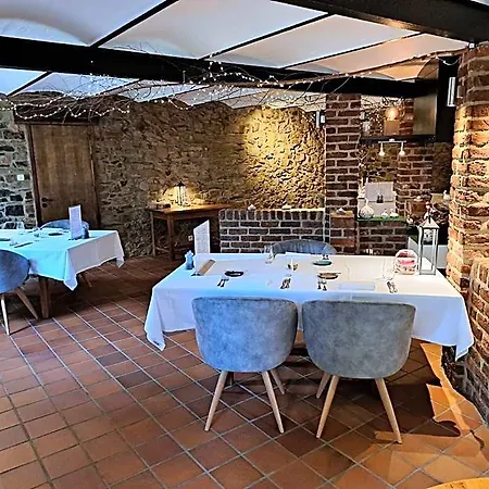 La Ferme Du Helivy 3*